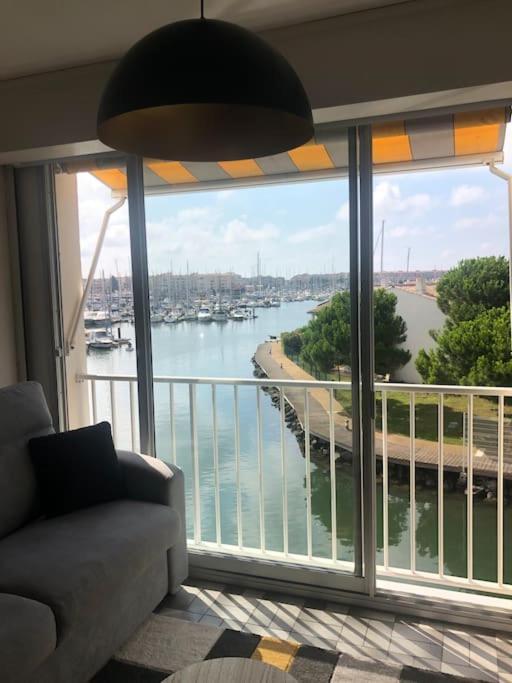 Agde : Appartement Vue Sur Le Port Exterior photo